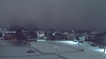 Weather camera view of Heights Murray ES.