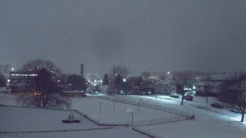 Weather camera view of Heights Murray ES.