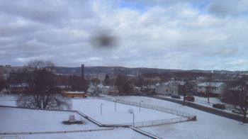 Weather camera view of Heights Murray ES.