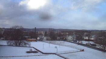 Weather camera view of Heights Murray ES.