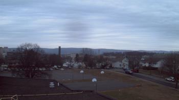 Weather camera view of Heights Murray ES.