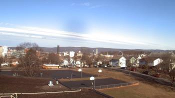 Weather camera view of Heights Murray ES.