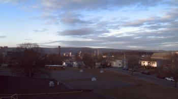 Weather camera view of Heights Murray ES.