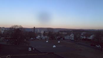 Weather camera view of Heights Murray ES.