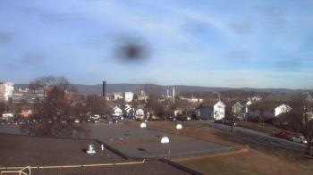 Weather camera view of Heights Murray ES.