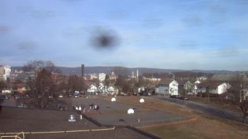 Weather camera view of Heights Murray ES.