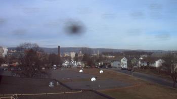 Weather camera view of Heights Murray ES.