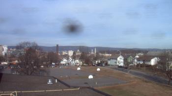Weather camera view of Heights Murray ES.