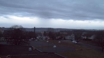 Weather camera view of Heights Murray ES.