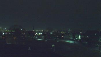 Weather camera view of Heights Murray ES.