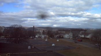 Weather camera view of Heights Murray ES.