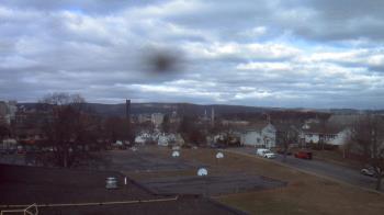 Weather camera view of Heights Murray ES.