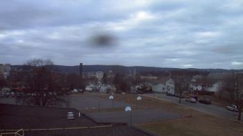 Weather camera view of Heights Murray ES.