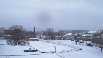 Weather camera view of Heights Murray ES.