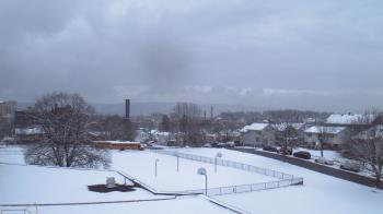 Weather camera view of Heights Murray ES.