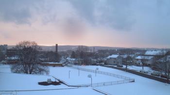 Weather camera view of Heights Murray ES.