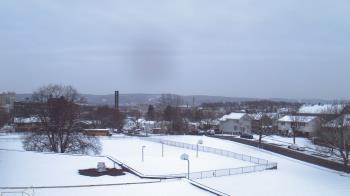Weather camera view of Heights Murray ES.