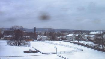 Weather camera view of Heights Murray ES.