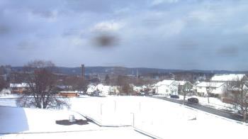 Weather camera view of Heights Murray ES.