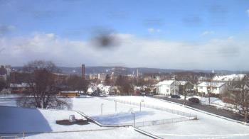 Weather camera view of Heights Murray ES.