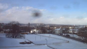 Weather camera view of Heights Murray ES.