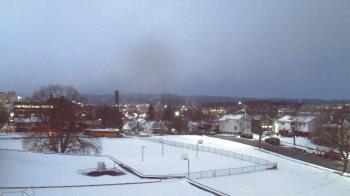 Weather camera view of Heights Murray ES.
