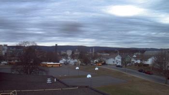 Weather camera view of Heights Murray ES.