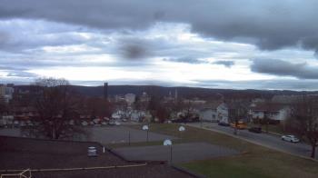 Weather camera view of Heights Murray ES.