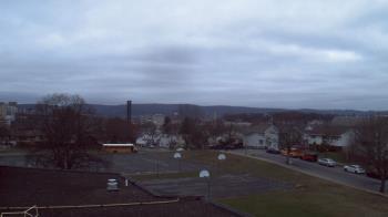 Weather camera view of Heights Murray ES.