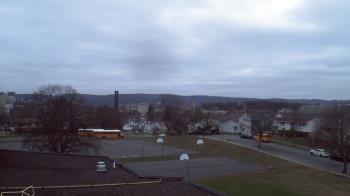 Weather camera view of Heights Murray ES.