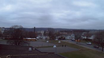 Weather camera view of Heights Murray ES.