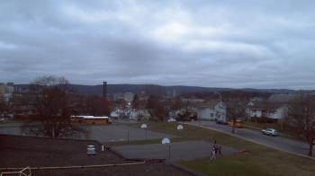 Weather camera view of Heights Murray ES.