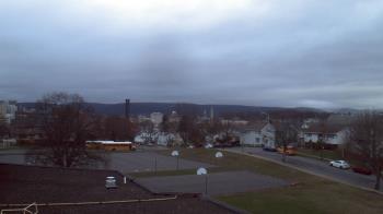 Weather camera view of Heights Murray ES.