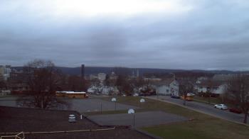 Weather camera view of Heights Murray ES.