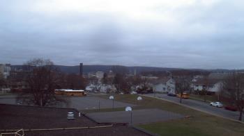 Weather camera view of Heights Murray ES.