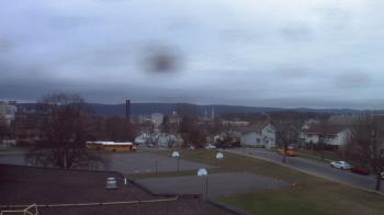 Weather camera view of Heights Murray ES.