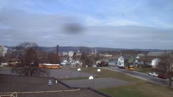 Weather camera view of Heights Murray ES.