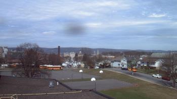 Weather camera view of Heights Murray ES.