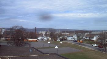 Weather camera view of Heights Murray ES.