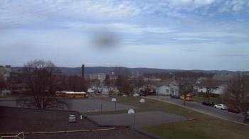 Weather camera view of Heights Murray ES.