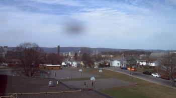 Weather camera view of Heights Murray ES.