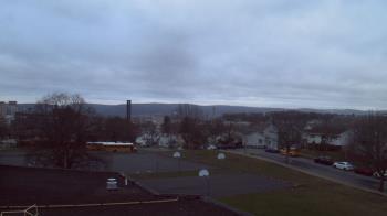 Weather camera view of Heights Murray ES.