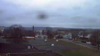 Weather camera view of Heights Murray ES.