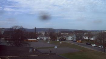 Weather camera view of Heights Murray ES.