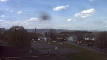 Weather camera view of Heights Murray ES.