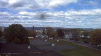 Weather camera view of Heights Murray ES.