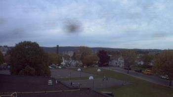 Weather camera view of Heights Murray ES.