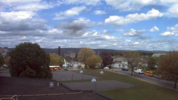 Weather camera view of Heights Murray ES.