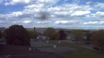 Weather camera view of Heights Murray ES.