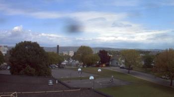 Weather camera view of Heights Murray ES.